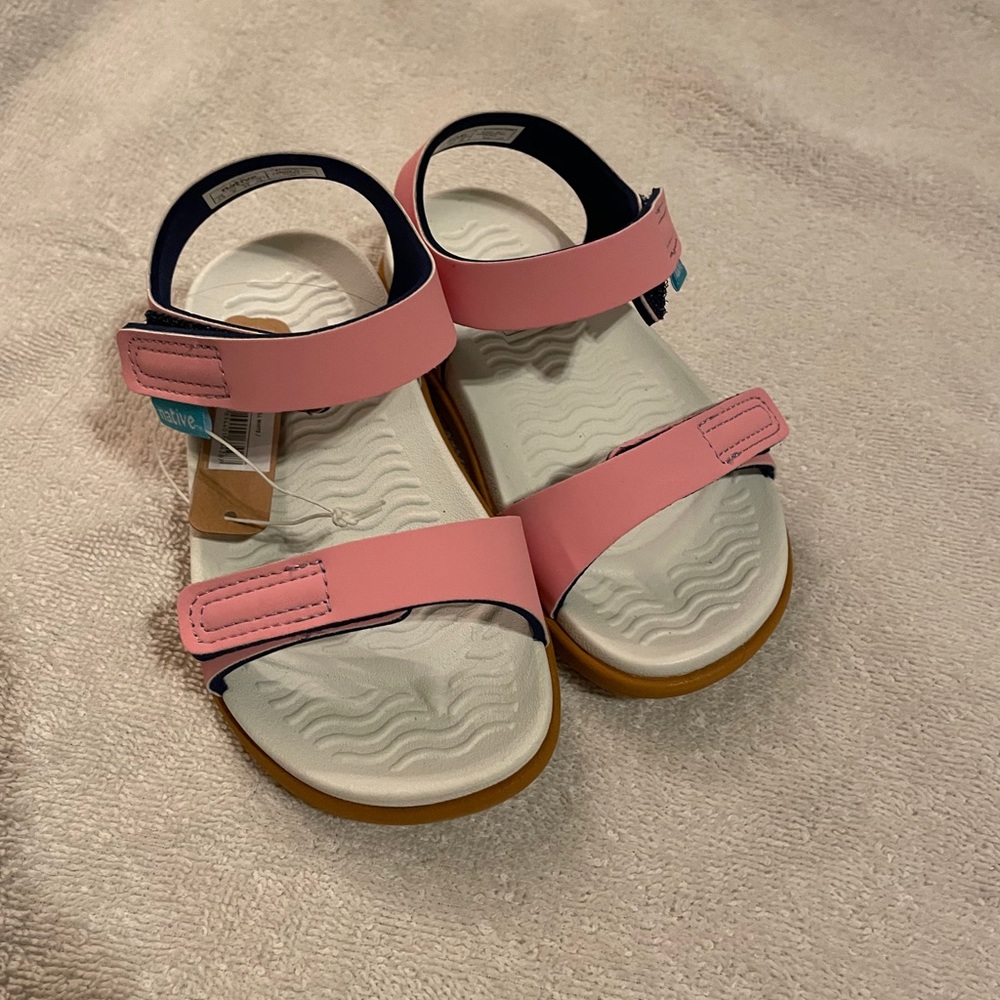 Size 9 toddler Native Charley princess pink sandal